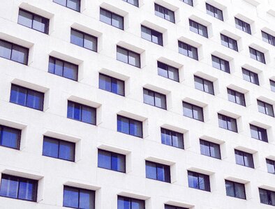 Building infrastructure facade