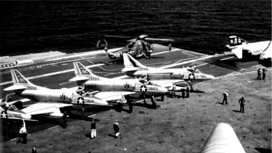 A-4Cs VSF-1 on USS Independence (CVA-62) 1968