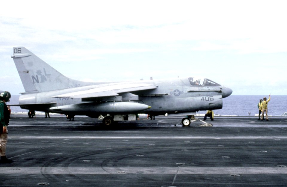 A-7E Corsair II of VA-27 on catapult of USS Carl Vinson (CVN-70), circa in 1985 (6408645)