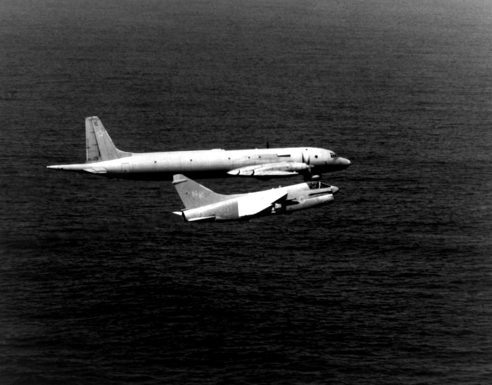 A-7E VA-27 IL-38 1981