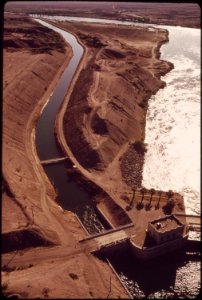 A-diversion-dam-on-the-colorado-river-diverted-water-left-flows-through-aqueduct-to-arizona-farmland-may-1972 7136406167 o