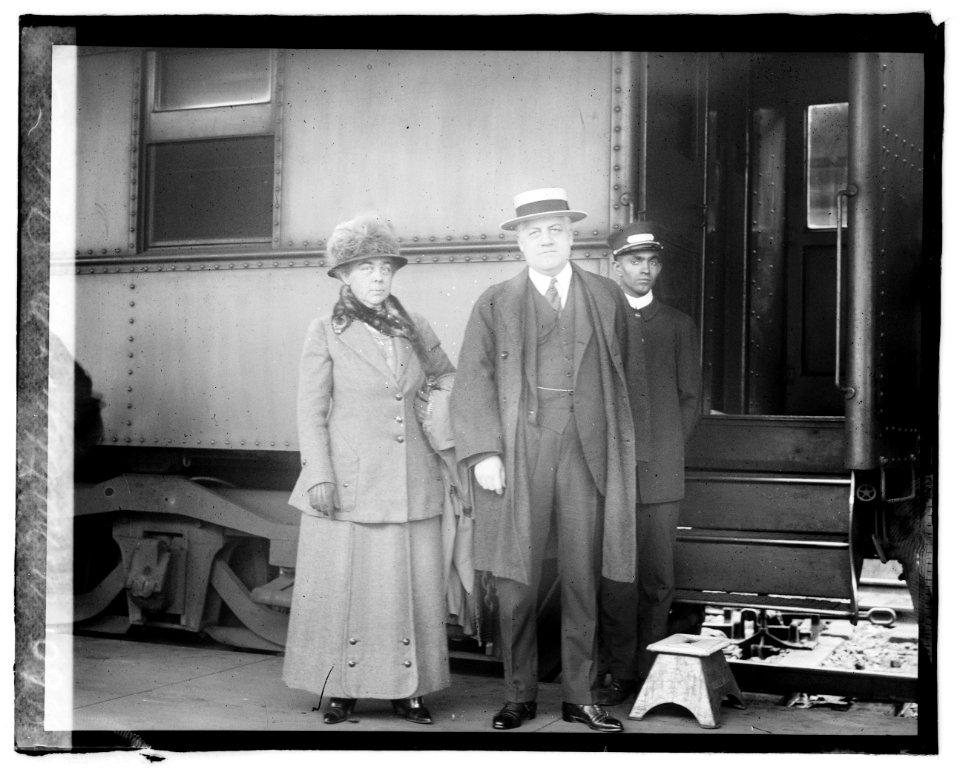 A. Mitchell & Mrs. Palmer LCCN2016828251