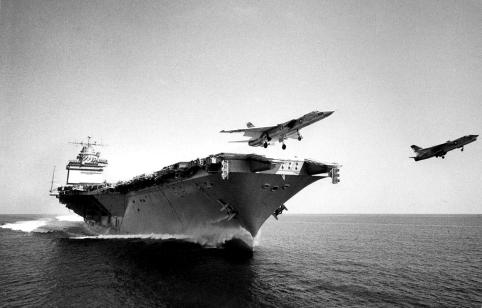 A3J-1 and F8U-1 launch from USS Enterprise (CVAN-65) 1962
