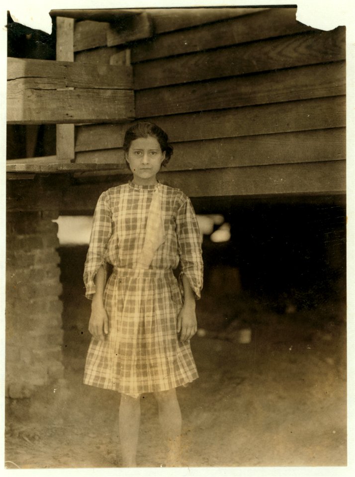 Abbie Belle Townsend. Been working 3 months in a spinning room, Saxon Mill, Spartenberg (sic). LOC nclc.02569