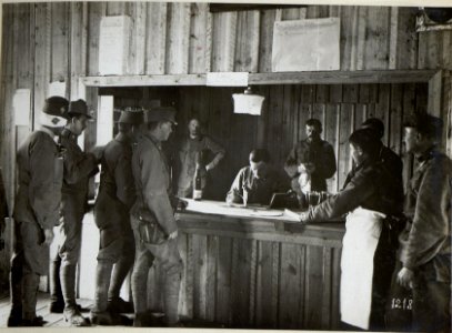 Abbildungen vom Leben an der Front bzw. im Hinterland, russischer Kriegsschauplatz (BildID 15685438)