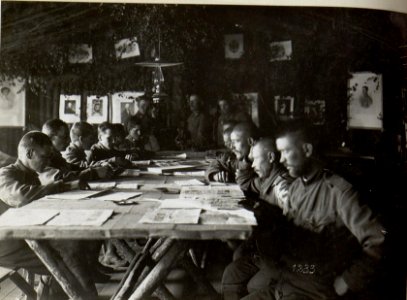Abbildungen vom Leben an der Front bzw. im Hinterland, russischer Kriegsschauplatz (BildID 15685543)