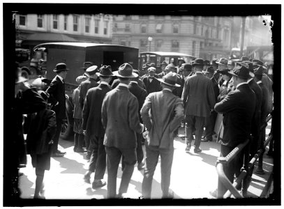 ABBOTT, GRACE. DIRECTOR OF CHILD LABOR DIVISION FIELD DIVISION, COUNCIL OF NAT. DEF. LCCN2016868402