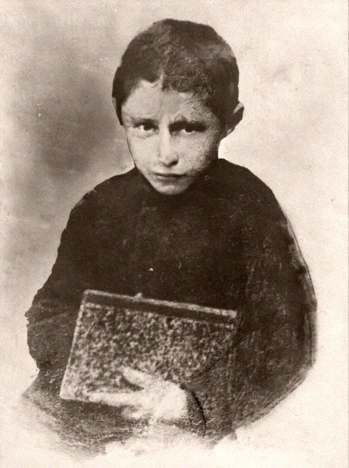 Abdulla Şaiqin uşaqlığı