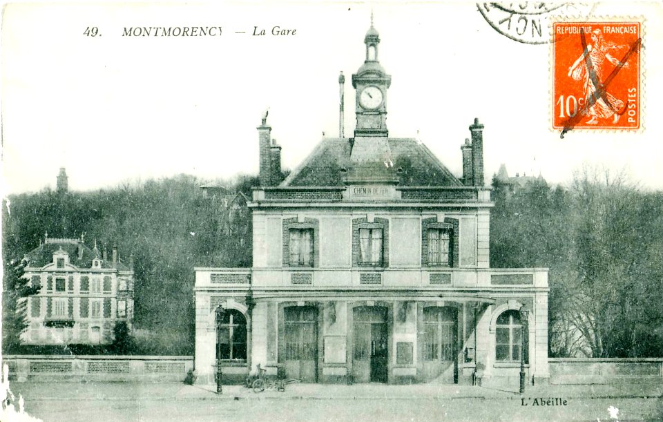 ABEILLE 49 - MONTMORENCY - La Gare