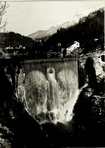 Abfluss des Stauwerkes bei Ponte della Serra.. (BildID 15418301)