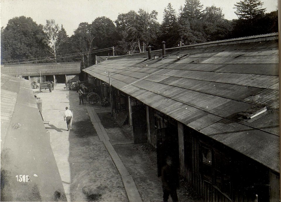 Abildung von Infrastruktureinrichtungen, Betrieben und Fabriken am russischen Kriegsschauplatz (BildID 15687778)