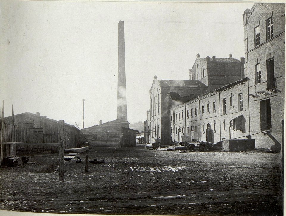 Abildung von Infrastruktureinrichtungen, Betrieben und Fabriken am russischen Kriegsschauplatz (BildID 15689346)