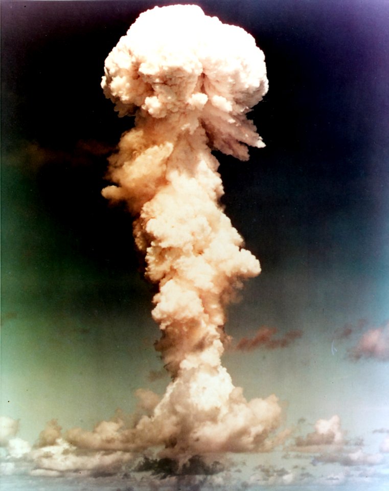 Able test atomic bomb cloud on 1 July 1946 (NH 85804-KN)