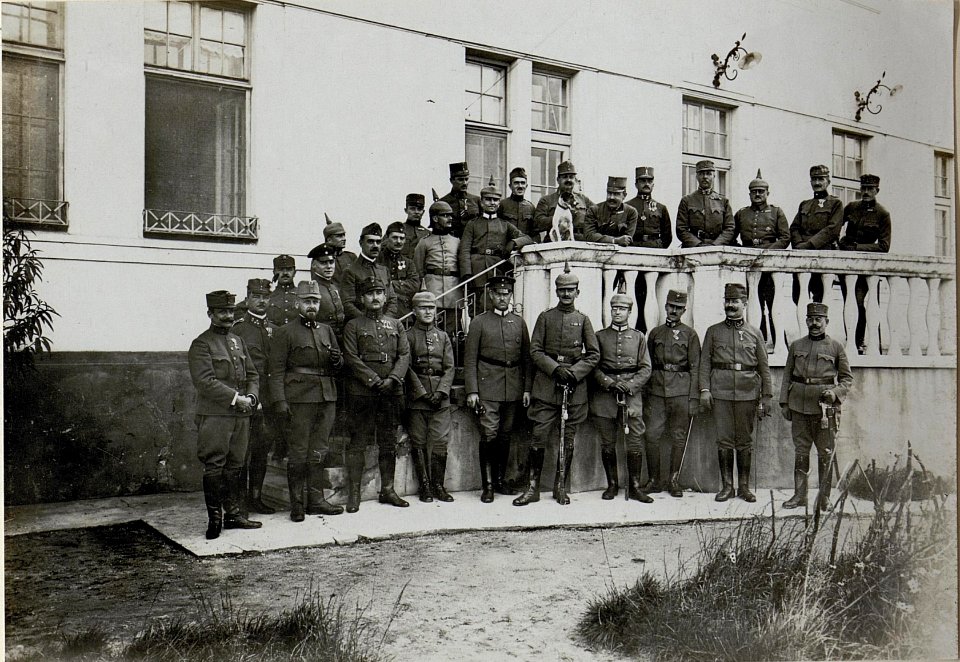 Abmeldung bei General Hermann Kövess von Kövesshaza, 8.10.1916 (BildID 15548795)