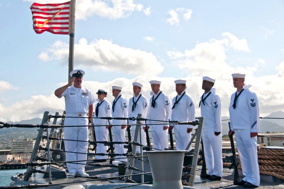 Aboard USS Chung-Hoon 120416-N-WP746-143