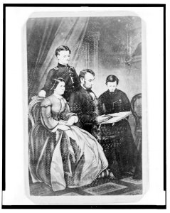 Abraham Lincoln and family looking at a book LCCN2004680050