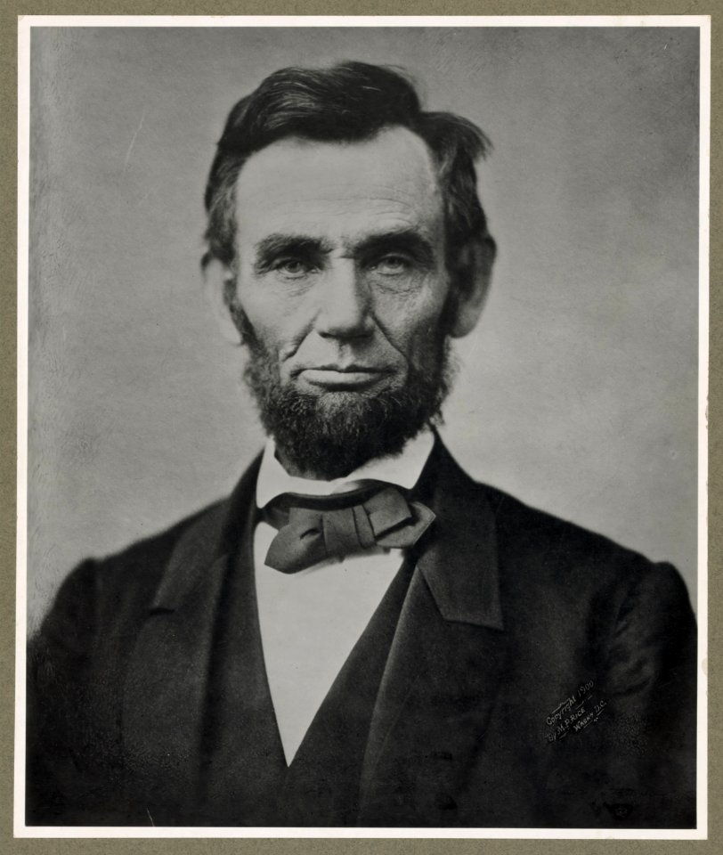 Abraham Lincoln, head-and-shoulders portrait, facing front LCCN96522529