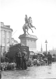 Absalon statue (Fritz Theodor Benzen)