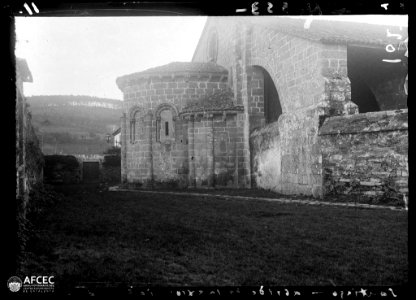 Absis d'una església romànica de Santiago