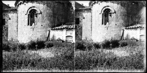 Absis de l'església de Sant Salvador de Bianya (AFCEC TORRAS D 4763)