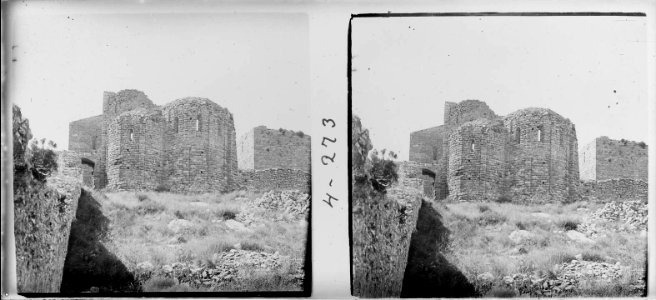 Absis de l'església del castell de la Pobla de Claramunt