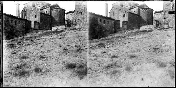 Absis i façanes lateral i posterior de l'Església de Sant Cugat del Racó