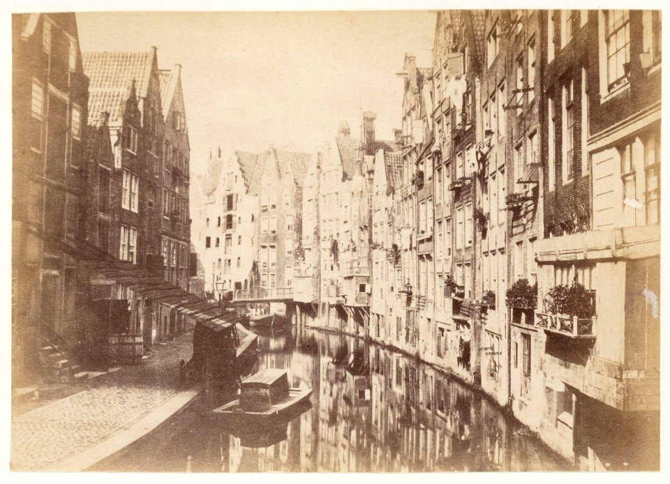 Achterburgwal, Oudezijds 6A-14 (ged.) (links v.r.n.l.)