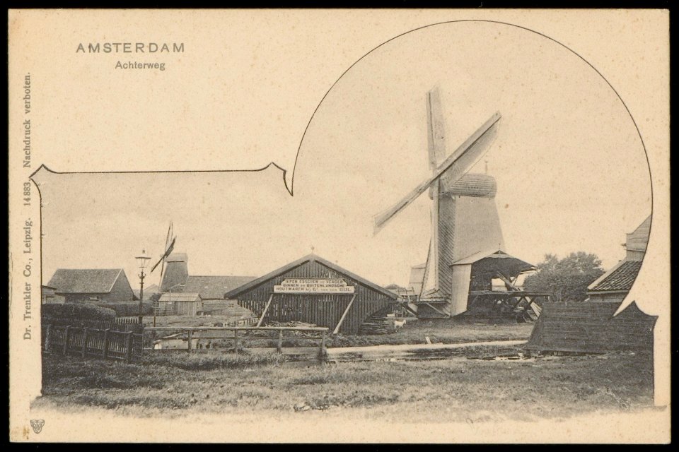 Achterweg, nu bekend als Frederik Hendrikstraat, met links molen de Eenhoorn en rechts molen het Luipaard, Afb PBKD00052000002