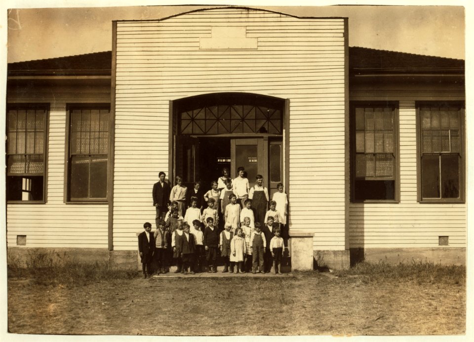Acme School -24 (4 miles northwest of Shawnee)- Miss Lois Millard, Principal. (P.O. Dale, Okla., Route 1). 26 present, 40 expected after all families return from southern part of the state LOC nclc.00624