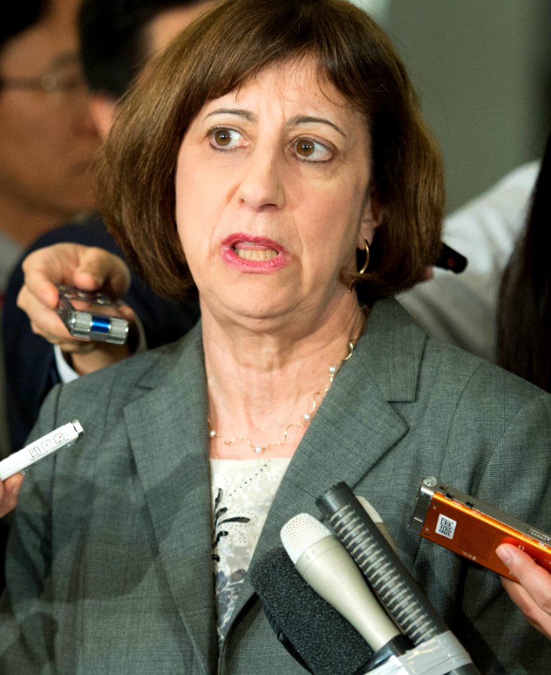 Acting Deputy USTR Cutler Addresses Media in Tokyo - Flickr - East Asia and Pacific Media Hub (2) (cropped)