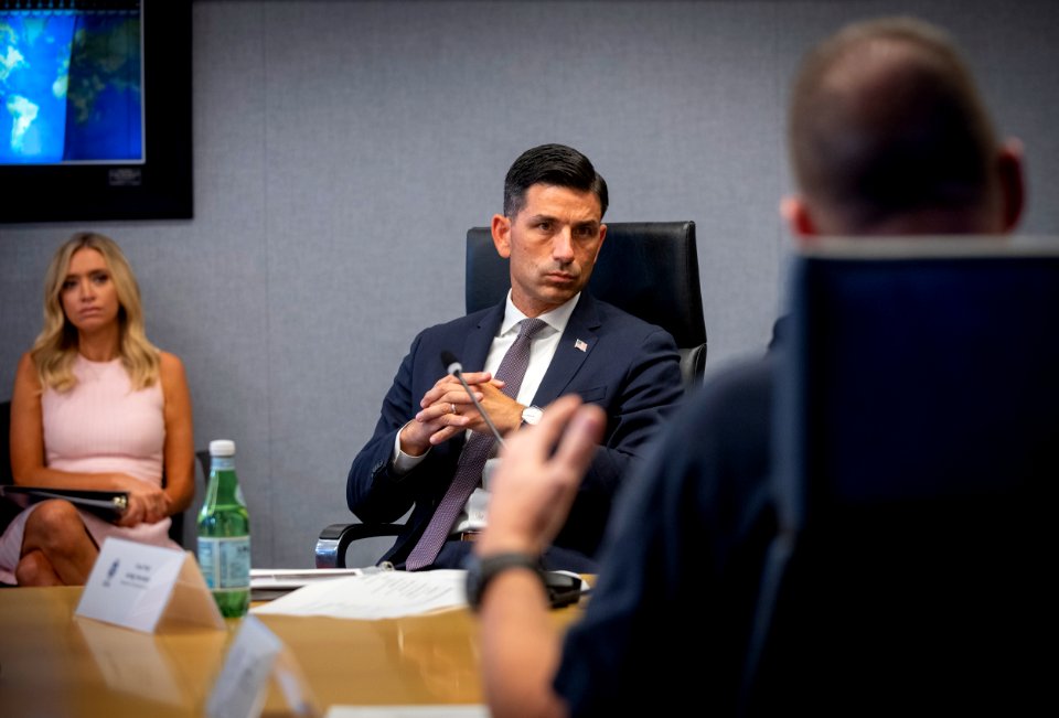Acting Secretary Wolf Participates In a Hurricane Laura Briefing at FEMA (50291555987)