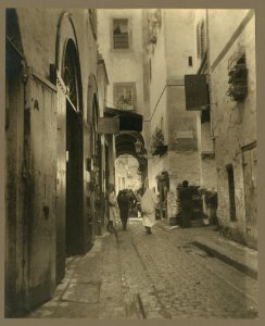 Africa. Tunis. Street scene LCCN2004674284 photo