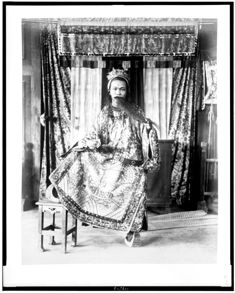 Actor, from Theatre Annamite, full-length portrait, in costume, Paris Exposition, 1889 LCCN94500824
