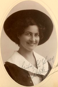 Actress Adele Archer (SAYRE 2287)