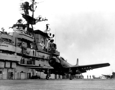 AD-4 USS Philippine Sea Korea