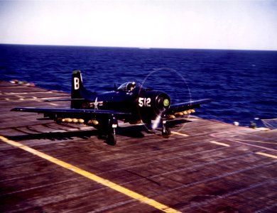AD Skyraider VA-195 USS Princeton
