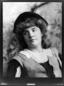 Ada Rohan as Rosalind LCCN2007678248