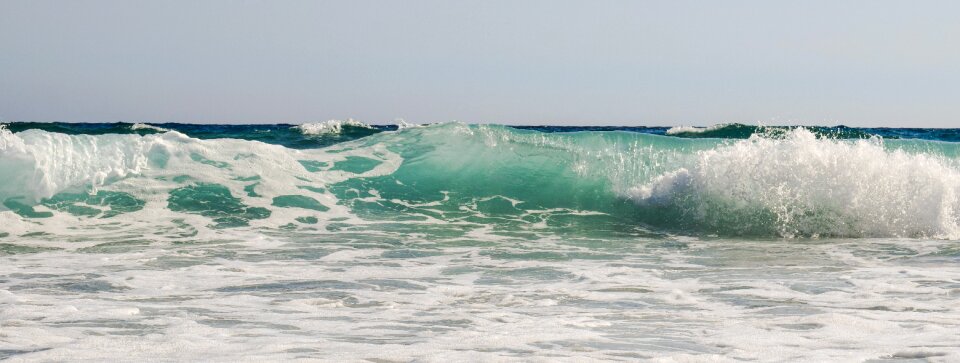 Spray sea nature