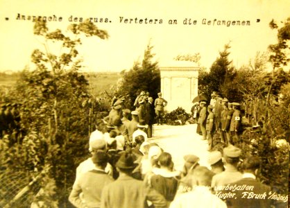 Address of the Russian representative to German prisoners, WWI (33094635575)