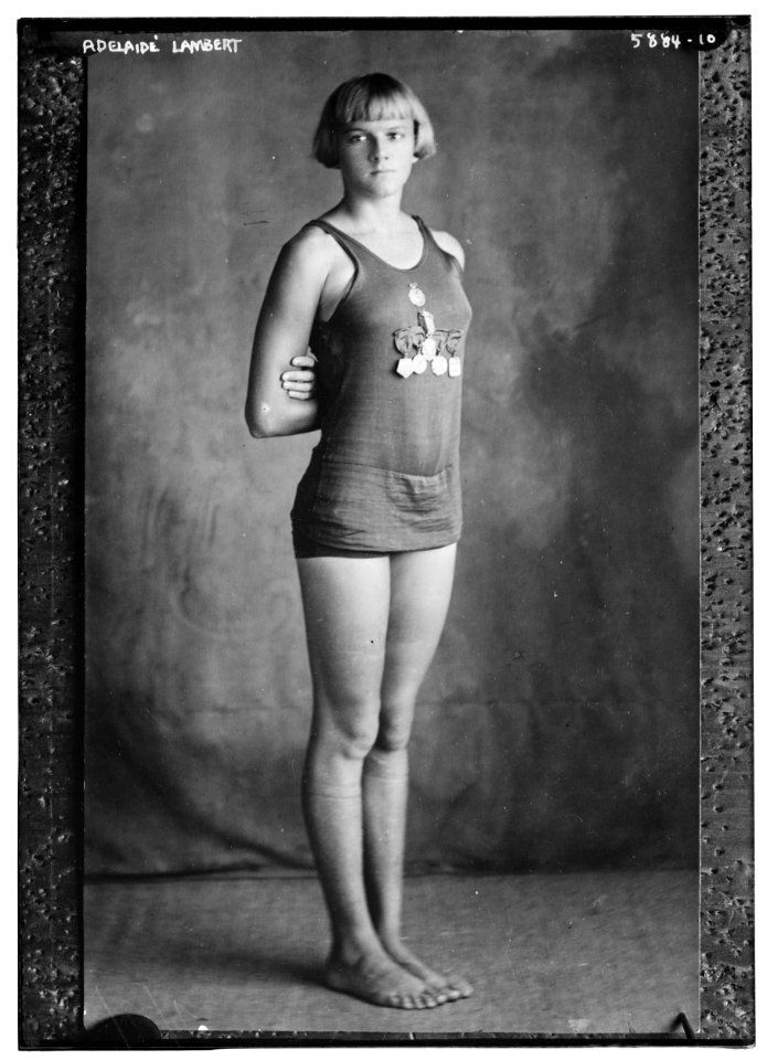 Adelaide Lambert (in swimsuit) LCCN2014715412