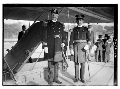 Adm. Badger and Cm'd'r. Quevedo LCCN2014693107