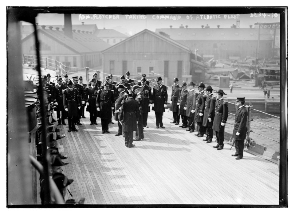 Adm. Fletcher taking command of Atlantic Fleet LCCN2014697538