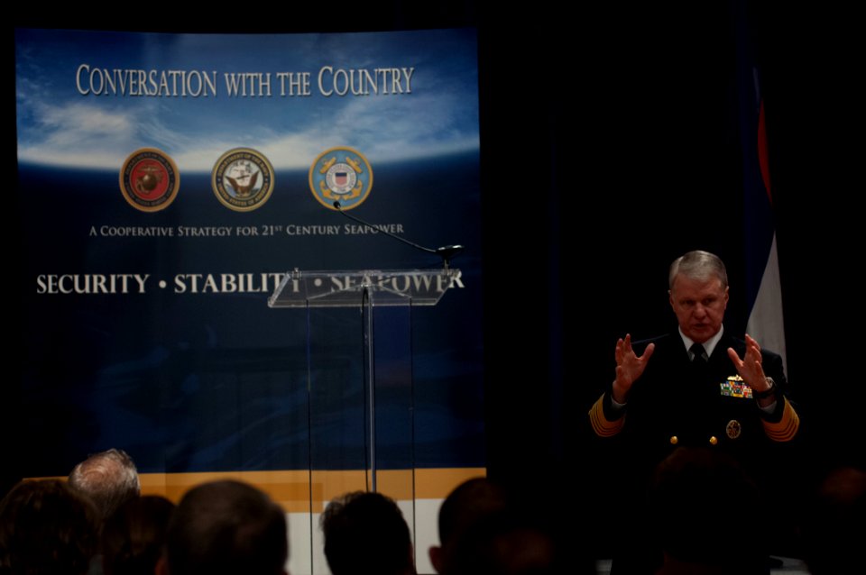Adm. Roughead 080327-N-FI224-155