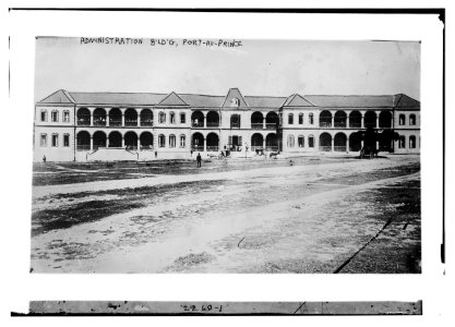 Administration Bldg., Port-Au-Prince LCCN2014689514