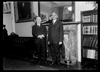 Admiral N.E. Reynolds (left) and Adm. F.C. Billard (right) LCCN2016887056