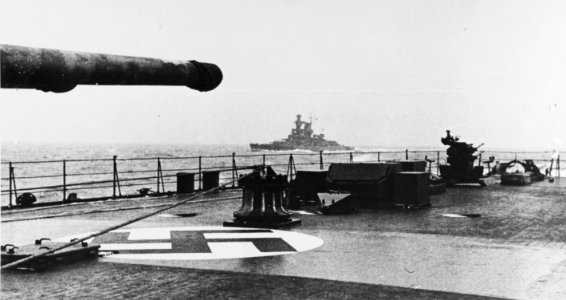Admiral Scheer 1942 photo