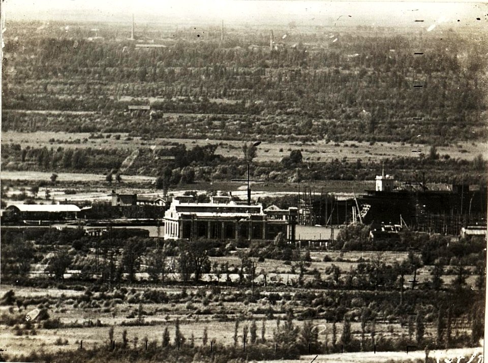 Adriawerke u. Schiffwerft bei Monfalcone (BildID 15595125)