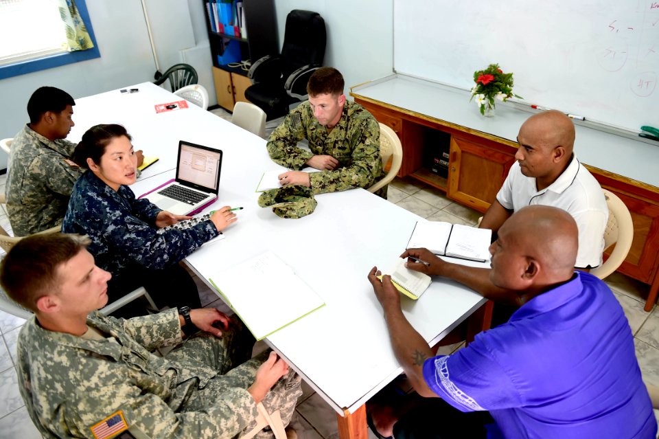 Advanced Team gears up for Pacific Partnership 2015 150525-N-HY254-021