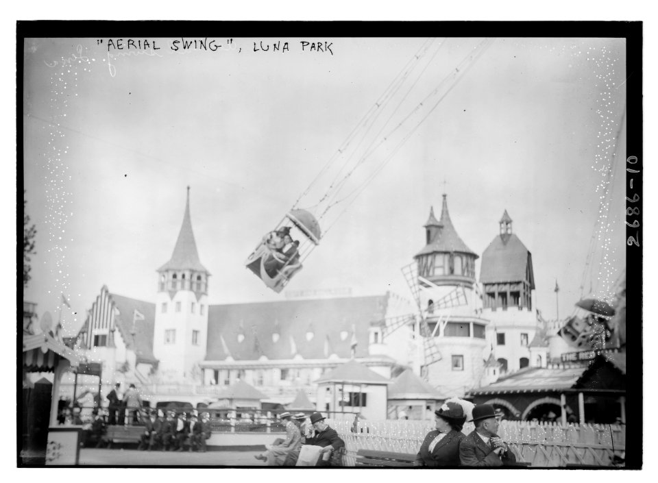 Aerial Swing Luna Park LCCN2014692969