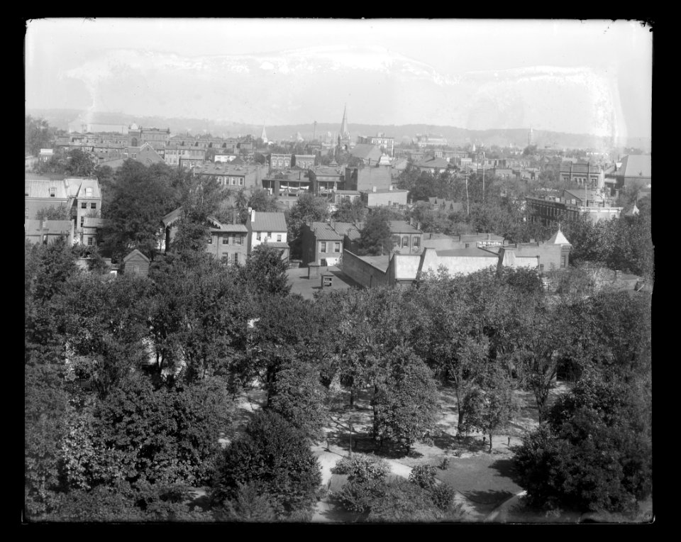 Aerial view between 2nd & 3rd Streets, S.E., looking North to Northeast, D & C Streets, Independence & Pennsylvania Avenues (showing sites for Library of Congress Adams and Madison Memorial LCCN2016647068